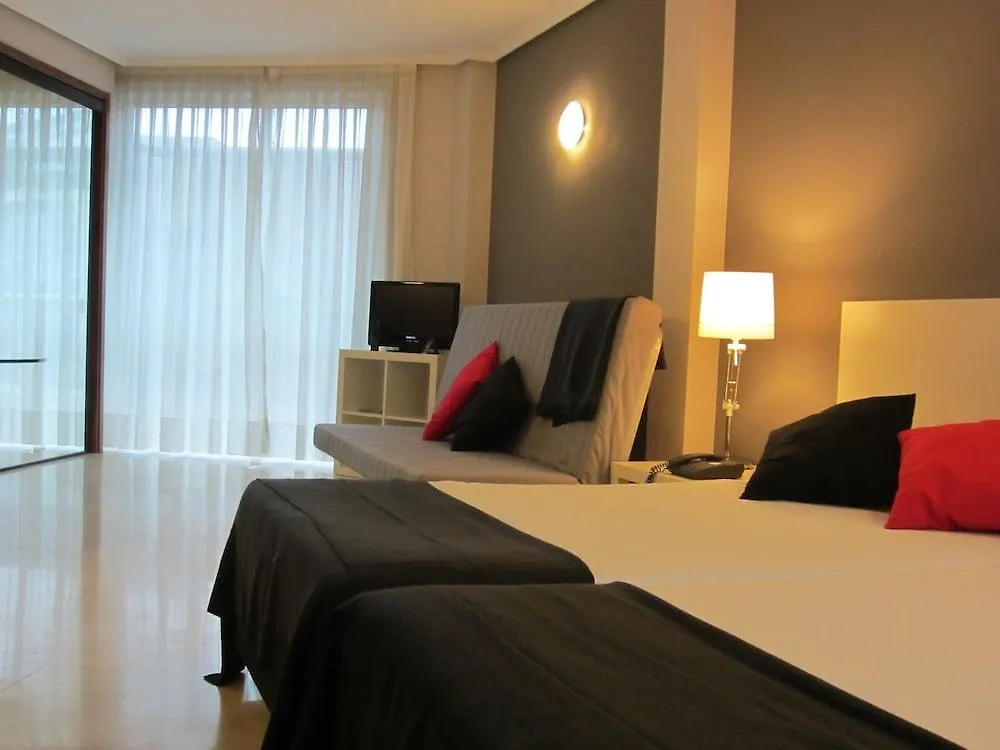מלון דירות מדריד Sercotel Togumar