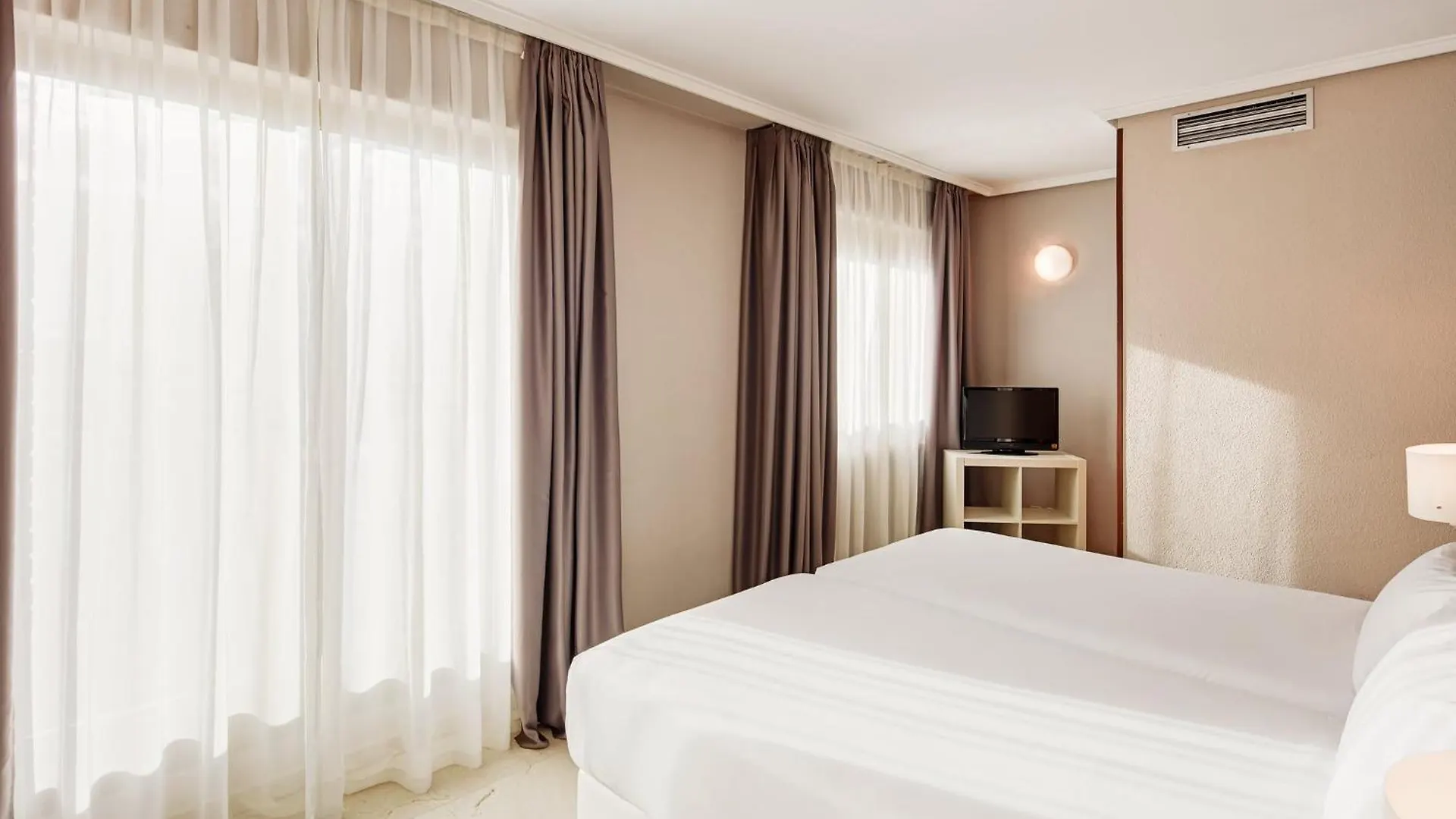 מדריד Sercotel Togumar