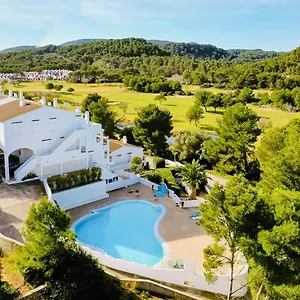 Flat Surrounded By Nature Wifi & Pool & Nearby Apartamento
